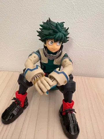 나의 히어로 아카데미아 미도리야 이즈쿠 피규어