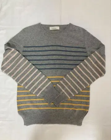 PHEENY 보더 니트