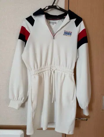 TOMMY HILFIGER 폴로 원피스