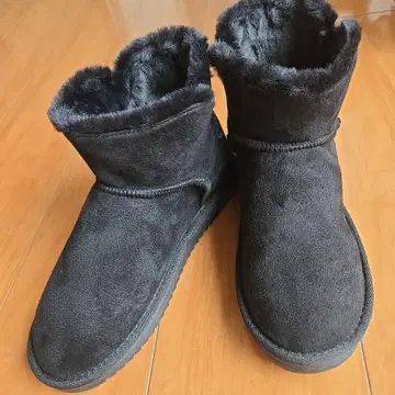 새상품 AZUL BY MOUSSY 퍼 달린 숏부츠 아줄바이마우지