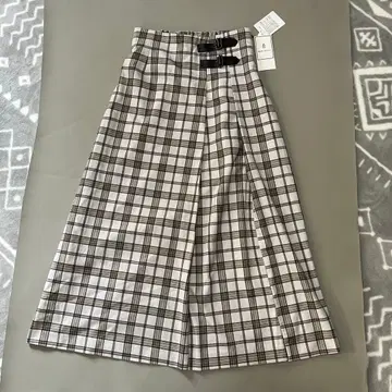 미사용 새상품 OPE' PICNIC 로페피크닉 체크 콤비 퀼트 스커트
