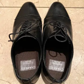 CHARKIES 블랙 드레스 슈즈
