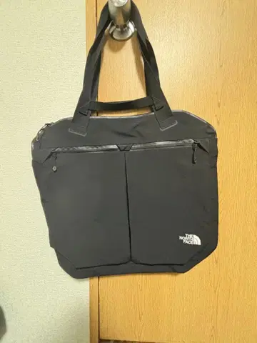 THE NORTH FACE 블랙 토트백