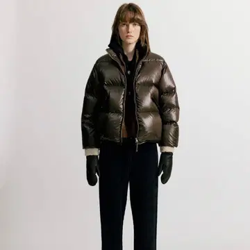 다크 브라운 다운 자켓 완판