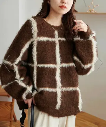 Discoat 체크 무늬 풀오버 브라운