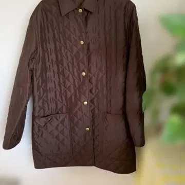 페라가모 퀼팅 코트 브라운 used