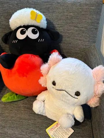 숀더쉽 우파루파 블랙 양과 화이트 봉제 인형 세트