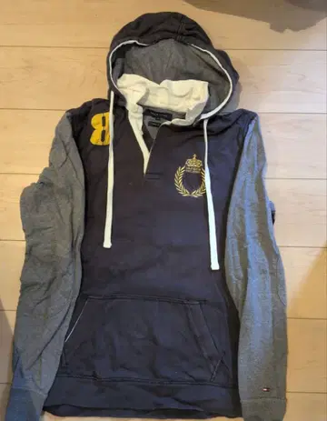 TOMMY HILFIGER 빈티지 핏 후드티 L