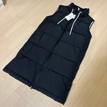 택 포함 새상품 ZARA 다운 베스트