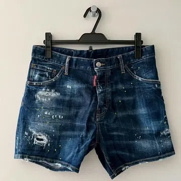 DSQUARED2 데미지 데님 숏팬츠