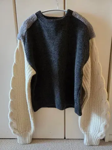 DouDou 케이블 니트 슬리브 스웨터 캐널진, ZARA 계열