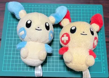 2004년 포켓몬 센터 봉제 인형 플러스 마이난 세트