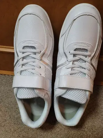 실내용 화이트 신발 벨크로 포함