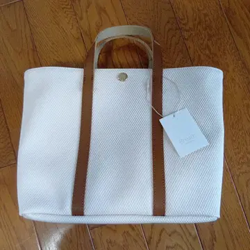 탑카피 TOPKAPI BREATH 화이트 토트백 M