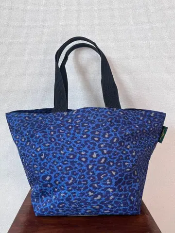 에르베샤 펠리에 1028 나일론 보트형 토트백 ML 사이즈 팬서 블루