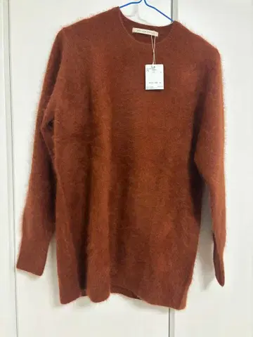 LUCA 라쿤 크루넥 니트