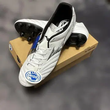 미즈노 모렐리아 네오 와이드 스파이크