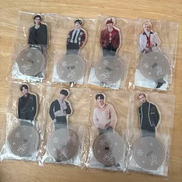 stray kids 아크릴 스탠드 8인 묶음 판매
