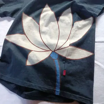 네이비 나염 T셔츠 연꽃