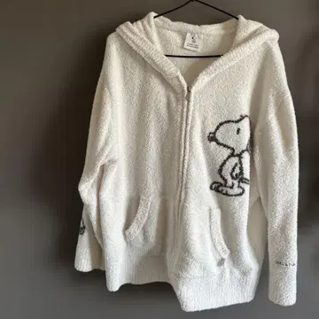 스누피 플리스 후드 부착 룸웨어