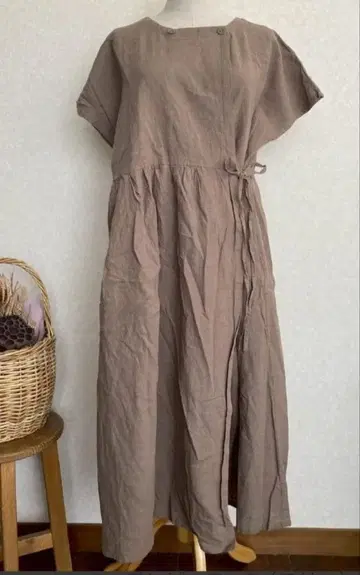 택 포함 새상품 사만사 모스모스 린넨 원피스 카쿠슈르 모카 F