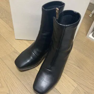 RANDA 스트레치 청키힐 숏부츠 블랙