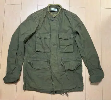 투모로우랜드 EDIT1ON 올리브 그린 밀리터리 자켓