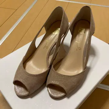 piche 베이지 오픈토 펌프스 중간 힐