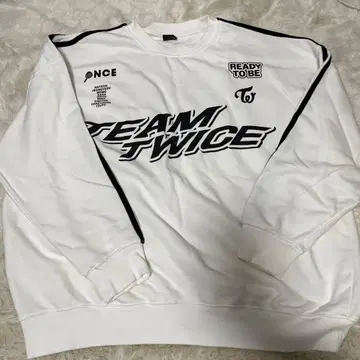 twice 맨투맨 WHITE 화이트 화이트 트레이닝복