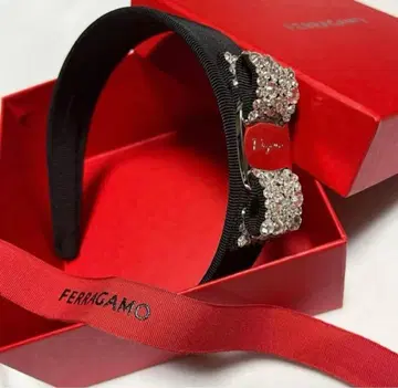 Ferragamo 크리스탈 머리띠