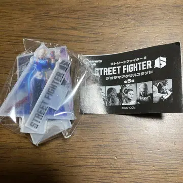 스트리트 파이터 6 아크릴 스탠드 캐미