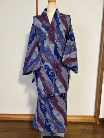 폴리에스테르제 니부시키 기모노 워셔블 기모노 미사용품