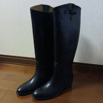 [ 미사용 ] BUTTERO 블랙 가죽 롱 부츠 버클 포함