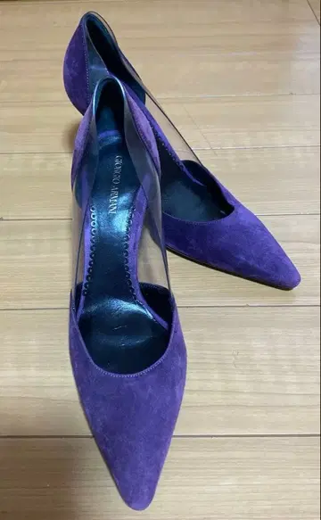 조르지오 아르마니 퍼플 펌프스