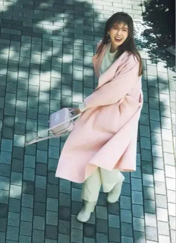 uncrave 울 핑크 롱 리버코트