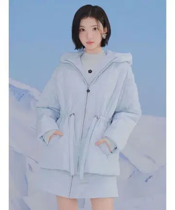 LILY BROWN x MARY QUANT 퀼트 다운 미들 코트