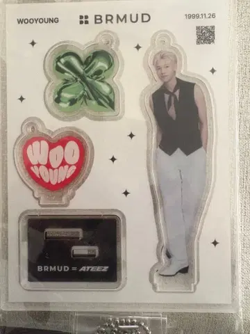 우영 BRMUD 아크릴 스탠드