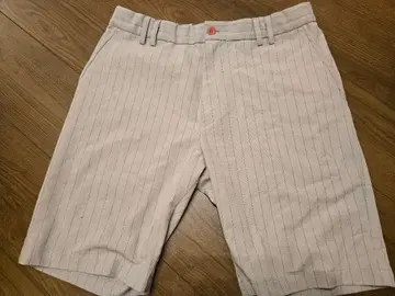 오사카 만국 박람회 캐나다관 스태프 유니폼 스트라이프 숏팬츠