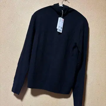 UNIQLO 3D 캐시미어 터틀넥 스웨터 S 블랙