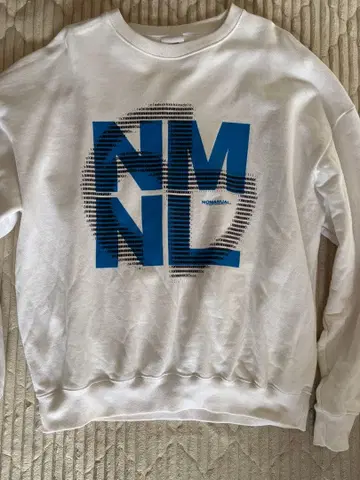 [한국] NOMANUAL 그래픽 프린트 트레이닝복