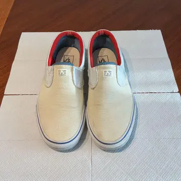 VANS 슬립온 인사이드 아웃 뒤집기 시리즈