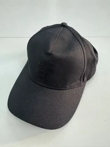 우타다 히카루 SCIENCE FICTION TOUR 2024 캡