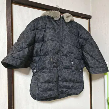 레오파드 무늬 퍼 포함 다운 자켓