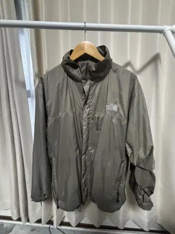 the north face 나일론 쉘 자켓