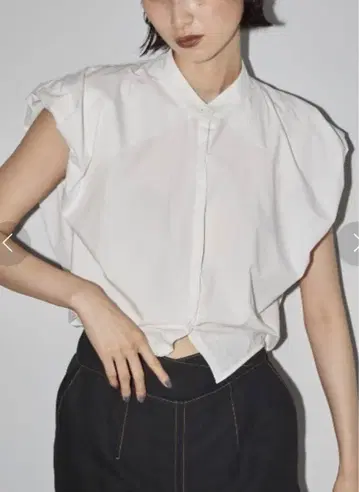 TODAYFUL 퍼프 숄더 컴팩트 셔츠 ( 화이트 ) 요시다 레이카