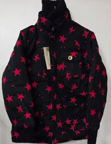 블랙 레드 별 패턴 다운 자켓