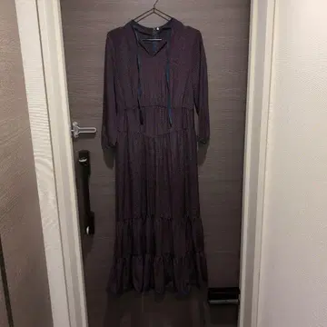 도트 무늬 퍼플 긴팔 원피스