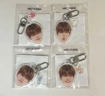 treasure 희로애락 캡슐 토이 얼굴 아크릴 키링 아사히