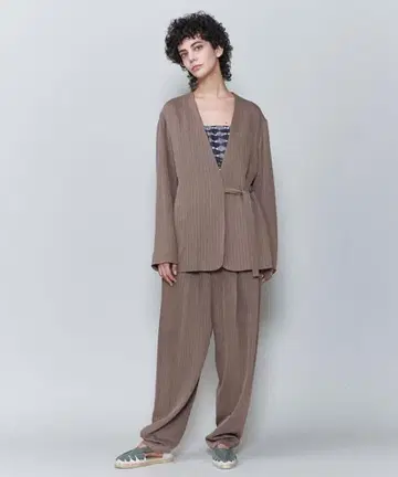 6(ROKU) BEAUTY & YOUTH UNITED ARROWS