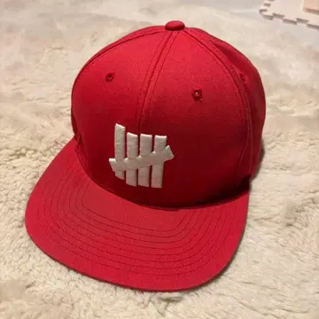 UNDEFEATED 캡 빨간색 레드 스냅백 OS
